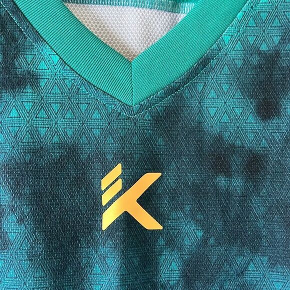 Men's Anta Klay Thompson Basketball Top - Picture 2 of 9